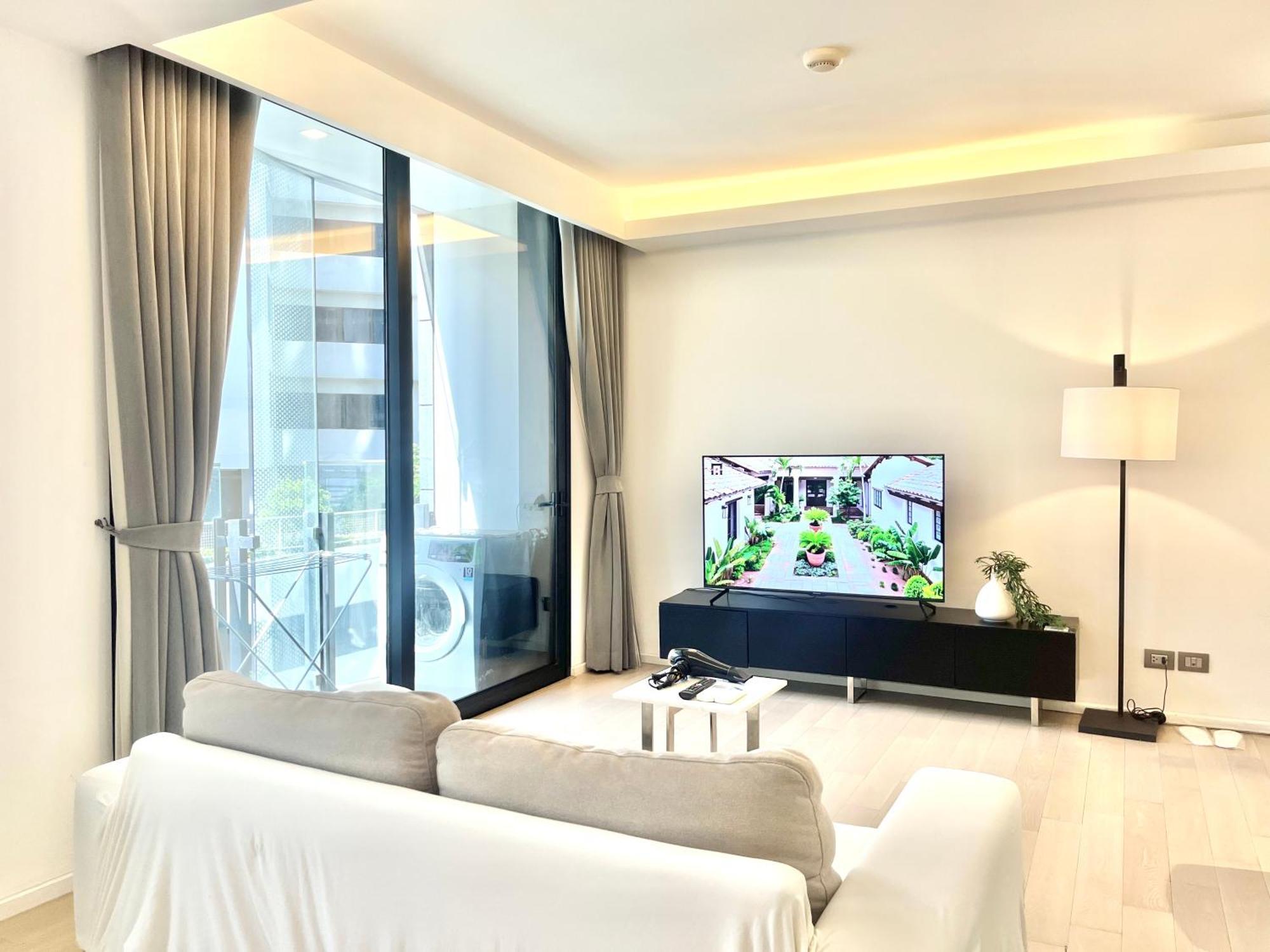 Апартаменти Sukhumvit 11#Luxury#Pool#Gym#Bts Nana&Mrt Sukhumvit#1Br#Max2Ppl Бангкок Екстер'єр фото